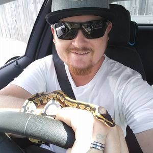 Meet your Posher, Seth